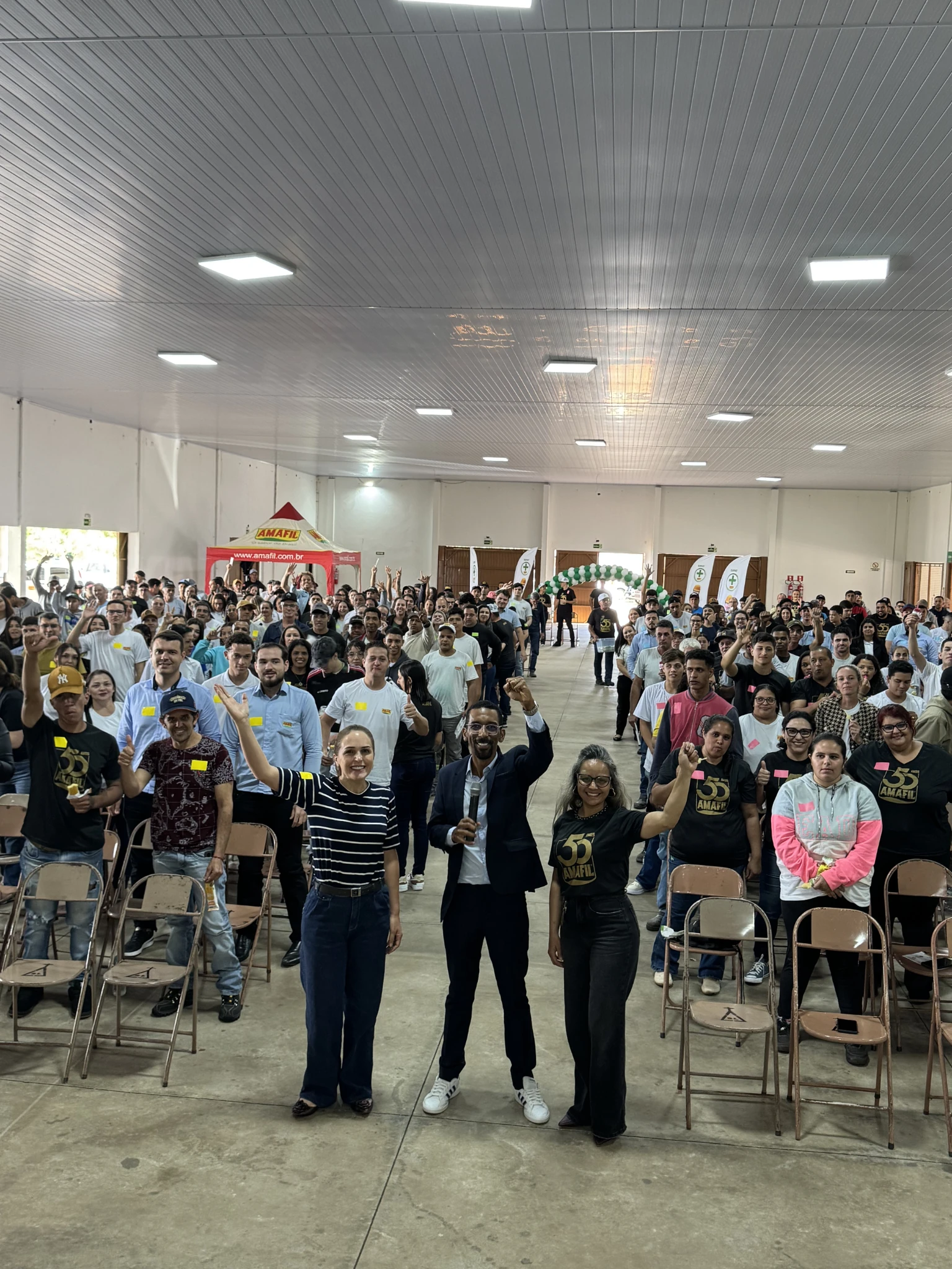 Israel Elias em palestra, treinamento e interação com o público