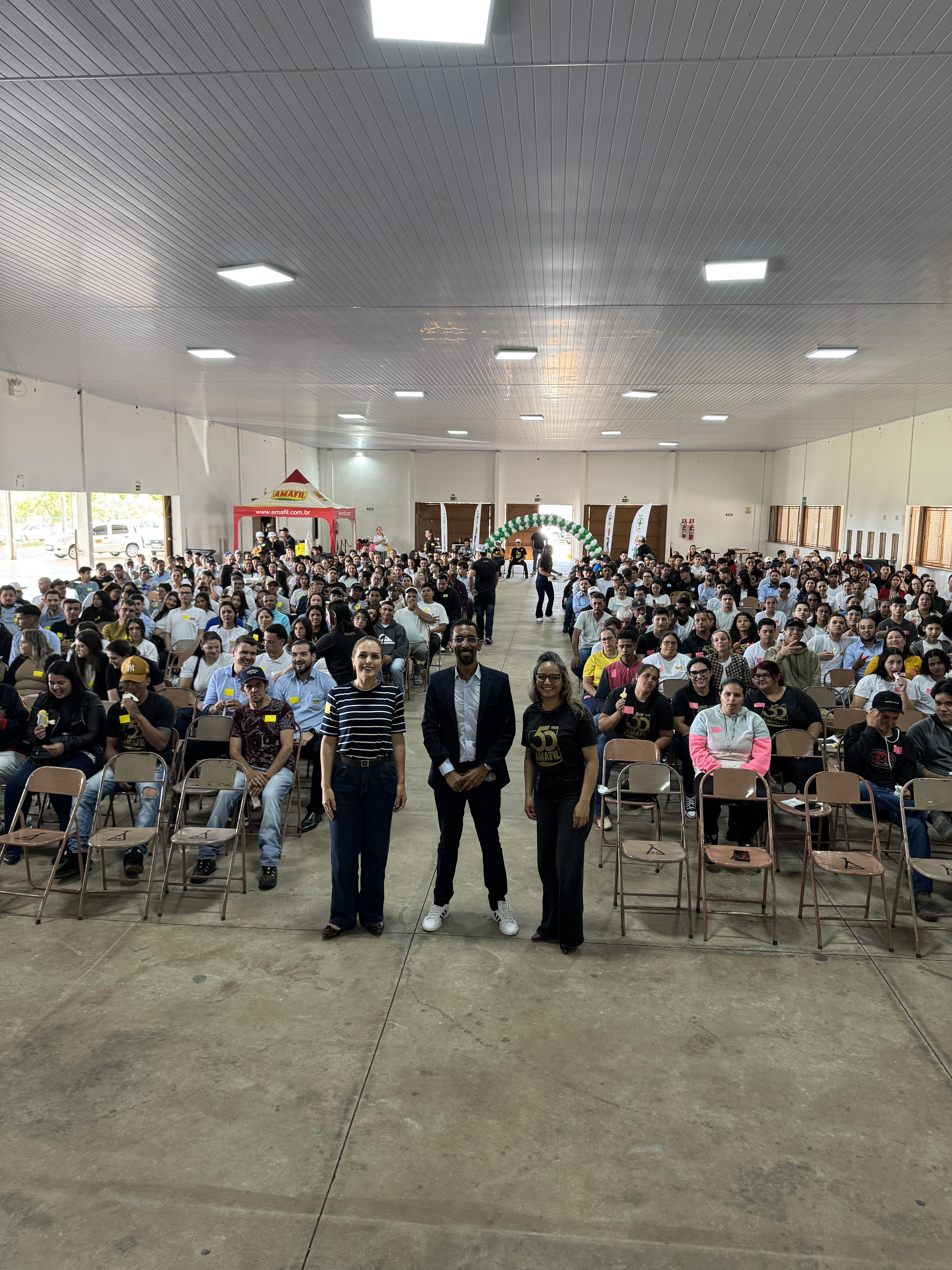 Treinamento corporativo com Israel Elias sobre comunicação e comportamento
